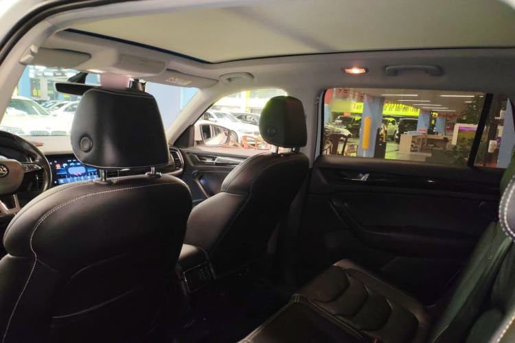 Used Skoda Kodiaq 2018 Restyled TSI330 7-Seater Two-Wheel Drive Luxury Enjoyment Edition