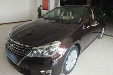 Used Toyota Crown 2012 2.5L Royal Leather Edition
