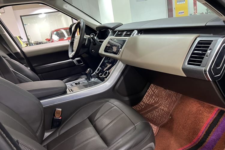 Used Land Rover Range Rover Sport 2018 3.0 SC V6 HSE DYNAMIC
