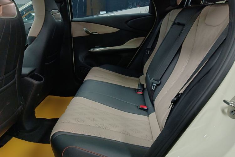 Used BYD Dolphin 2023 420 km Fashion Edition