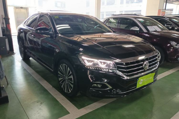 Used Volkswagen Passat 2019 380TSI Prestige Edition China VI Standard
