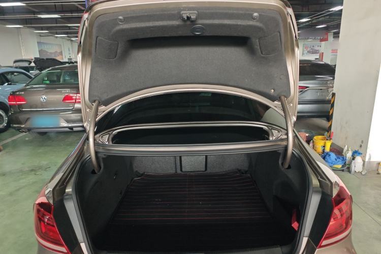 Used Volkswagen FAW-Volkswagen CC 2013 1.8TSI Luxury Model
