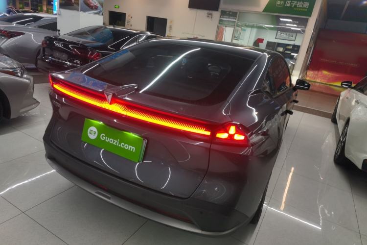 Used  L07 2024 230Max Qiankun Intelligent Driving ADS SE Range-Extended Version
