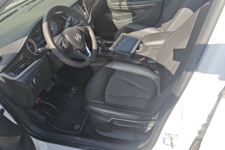 Used Buick Verano 2018 Sedan 20T Dual-Clutch Leading Model