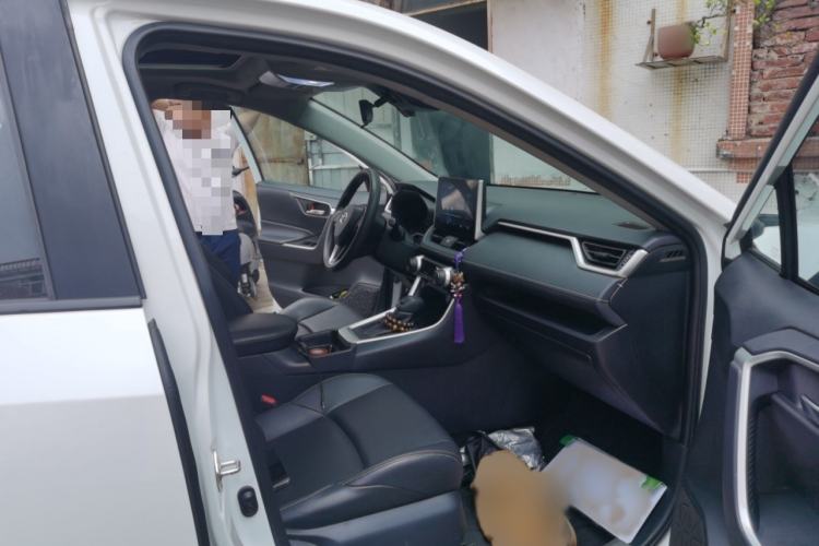 Used Toyota Wildlander 2020 2.0L CVT Two-Wheel Drive Luxury Edition