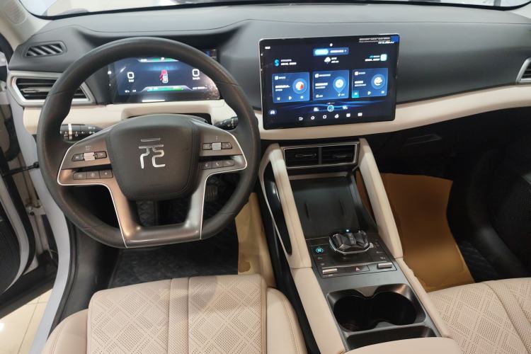 Used BYD Yuan UP 2024 401KM Leading Edition
