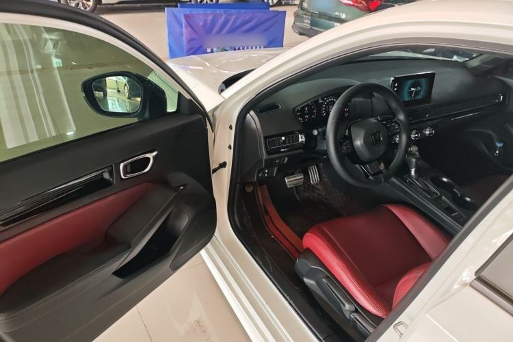 Used Honda Civic 2022 240TURBO CVT Dynamic Edition
