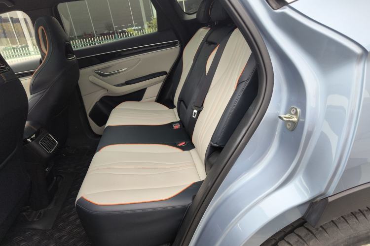 Used BYD Song PLUS New Energy 2023 Champion Edition DM-i 110KM Flagship Model
