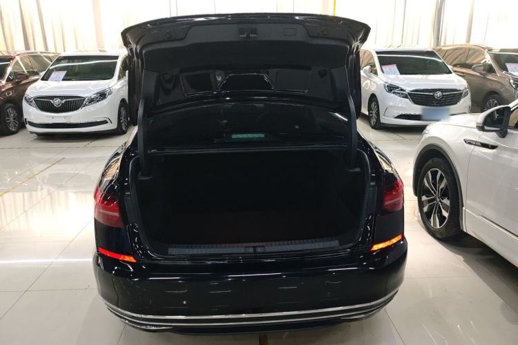 Used Volkswagen Passat 2021 330TSI Luxury Edition
