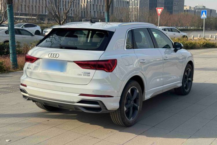 Used Audi Q3 2023 35 TFSI Fashion Dynamic Model (1.5T)
