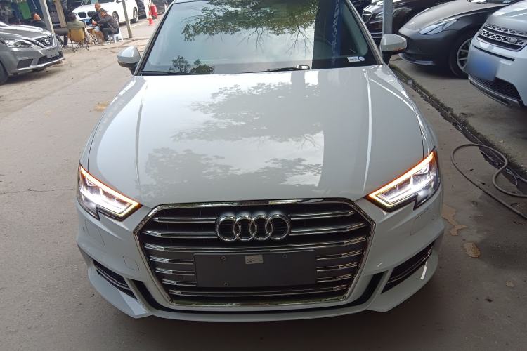 Used Audi A3 2020 Limousine 35 TFSI Fashion Edition China VI Emission Standard