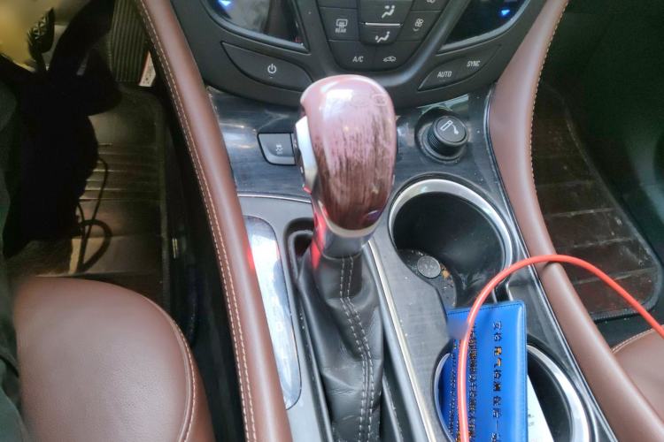 Used Buick Envision 2019 20T Two-Wheel Drive Luxury Version China V Standard
