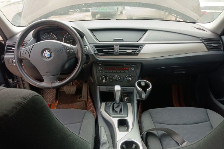 Used BMW X1 2013 sDrive18i Fashion Model
