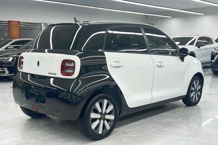 Used ORA Black Cat 2021 351 km Standard Version
