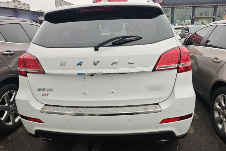 Used Haval H2 2016 Red-Label 1.5T Manual Two-Wheel Drive Luxury Model
