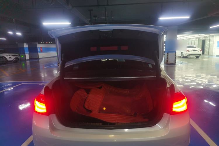 Used BMW 3 Series 2017 320Li Fashion Model