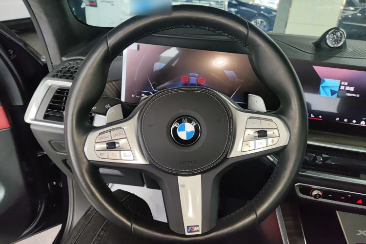 Used BMW X5 2023 xDrive 40Li M Sport Night Edition Package
