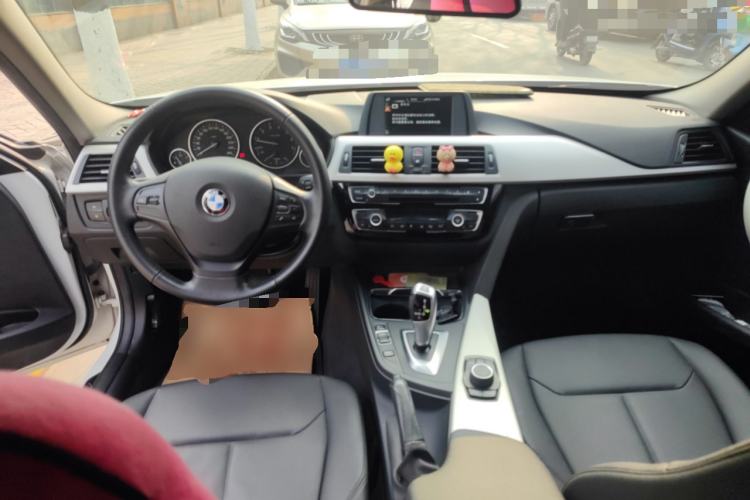 Used BMW 3 Series 2016 316i Fashion Model
