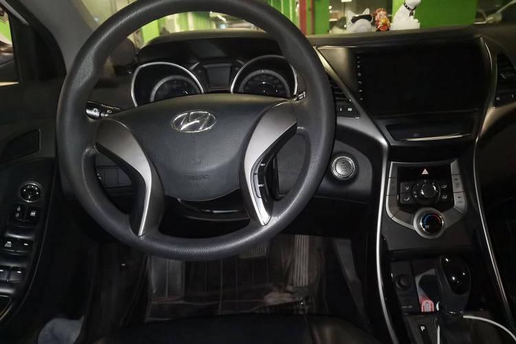 Used Hyundai Elantra 2013 1.6L Automatic Leading Model