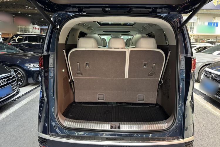 Used Denza D9 2022 DM-i 970 Four-Wheel Drive Flagship Model
