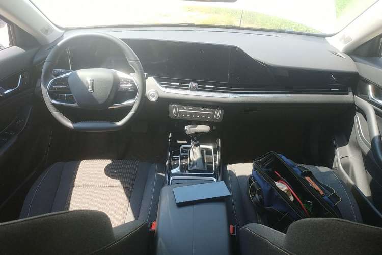 Used Bestune B70 2022 Third Generation 1.5T Automatic Enjoyment Version
