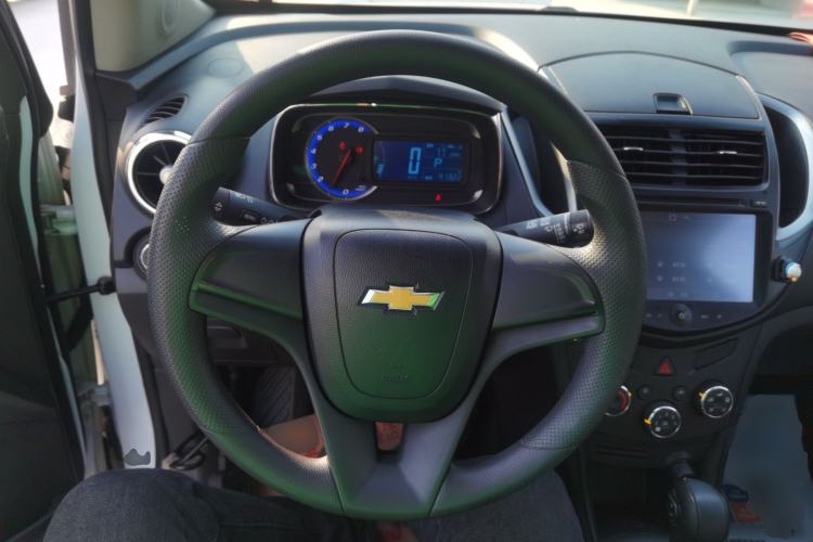 Used Chevrolet Trax 2016 1.4T Automatic Two-Wheel Drive Comfort Version with Sunroof
