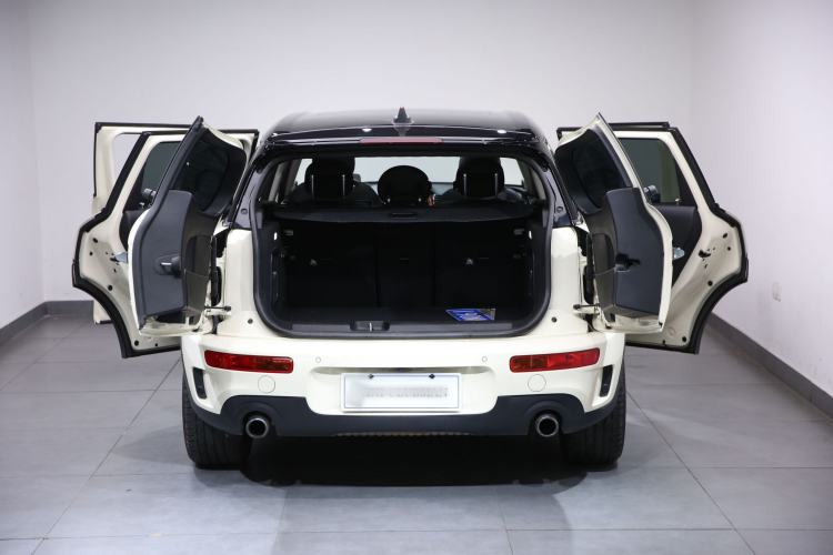 Used  Clubman 2016 Revised Version 2.0T COOPER S Geek Edition
