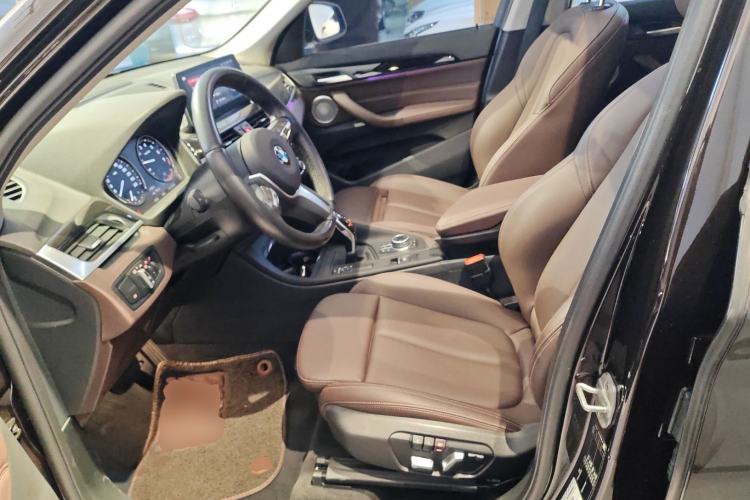 Used BMW X1 2021 sDrive25Li Leading Model
