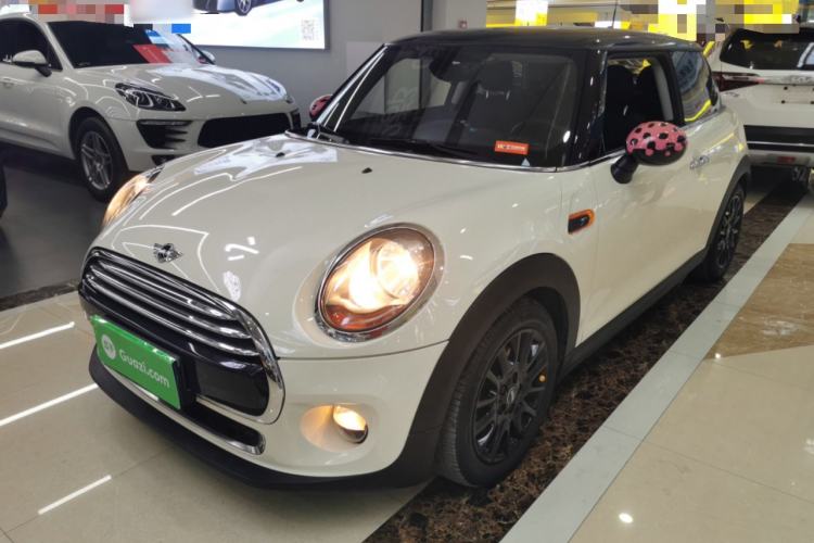 Used  MINI 2016 1.5T COOPER
