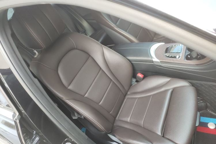 Used Mercedes-Benz GLC 2021 GLC 260 L 4MATIC Luxury Model
