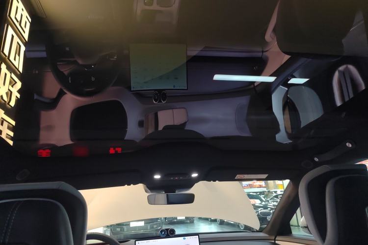 Used  SU7 2024 Four-Wheel Drive Ultra-Long Range Advanced Intelligent Driving Max Edition
