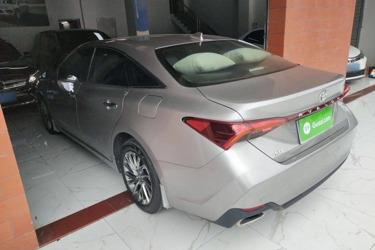 Used Toyota Avalon 2019 2.0L Luxury Edition China VI Standard
