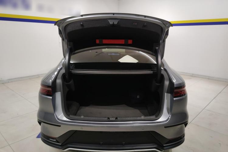 Used BYD Han 2022 DM-i 121KM Prestige Model
