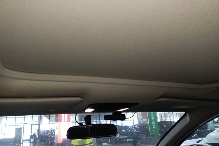 Used Honda Vezel 2017 1.8L CVT Front-Wheel Drive Pioneer Edition