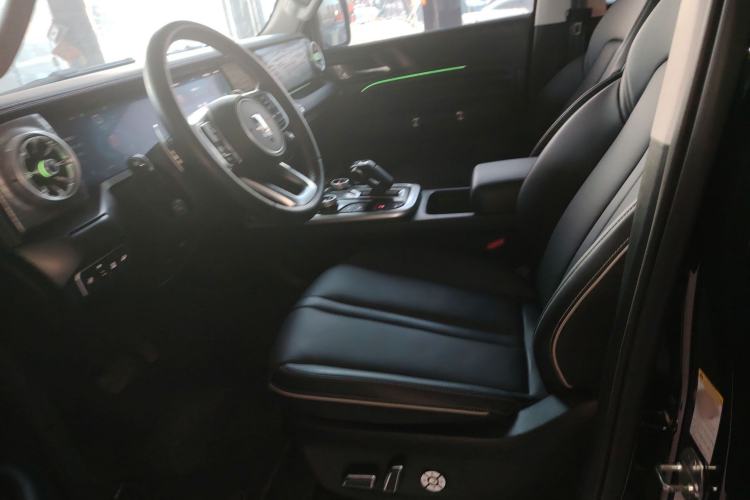 Used Tank 300 2021 City Edition 2.0T—Truly Stylish
