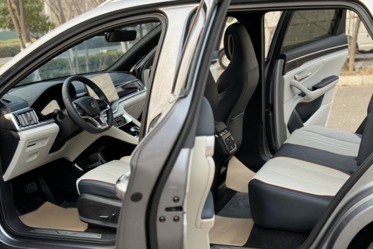 Used BYD Song PLUS New Energy 2021 DM-i 110KM Flagship Model
