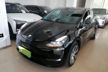 Used Tesla Model Y 2021 Long-Range All-Wheel-Drive Version