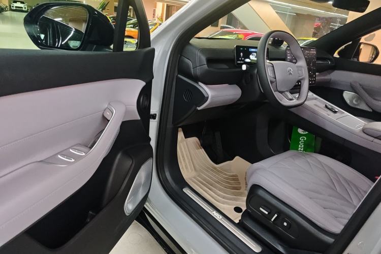 Used Nio EC6 2025 75 kWh
