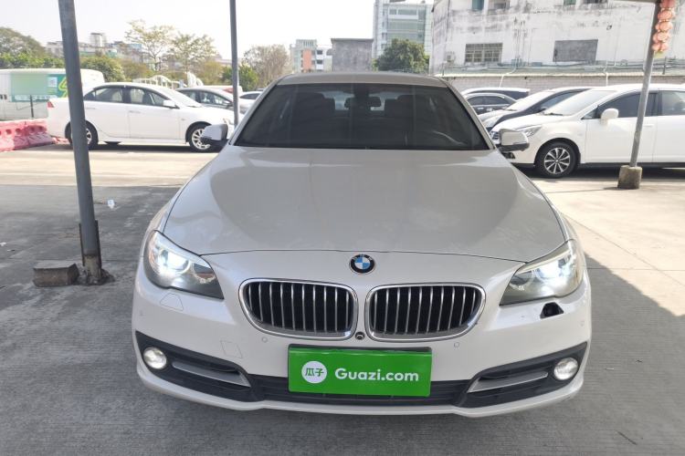 Used BMW 5 Series 2014 525Li Leading Model

