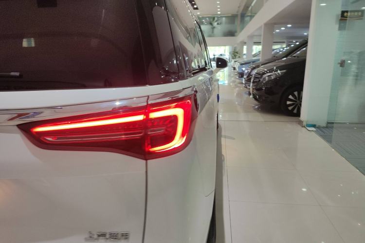 Used Buick GL8 2023 ES Lu Zun Deluxe Model
