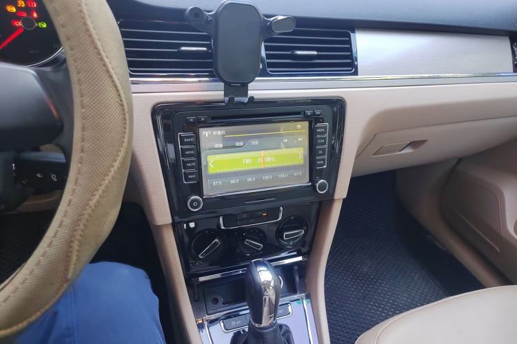 Used Volkswagen Bora 2014 1.6L Automatic Comfort Model
