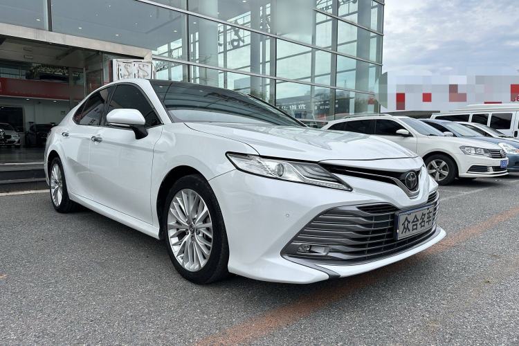 Used Toyota Camry 2018 2.5G Luxury Edition
