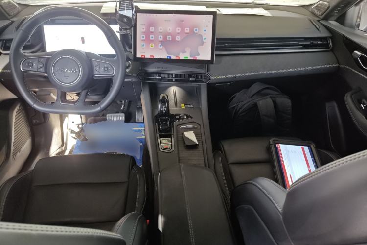 Used Lynk & Co 03 2023 1.5T EM-F PM
