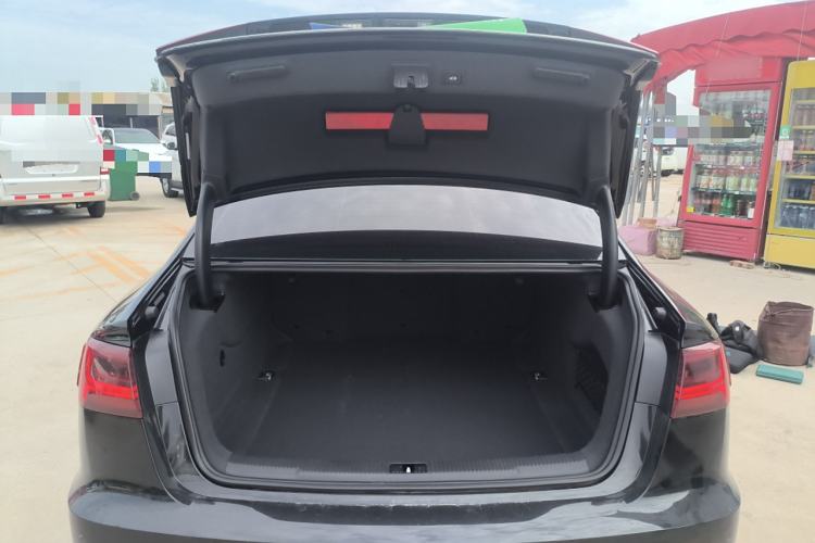 Used Audi A6L 2018 30th Anniversary Edition 45 TFSI quattro Sport model
