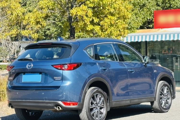 Used Mazda CX-5 2017 2.5L Automatic 4x4 ZhiZun Version China V Standard

