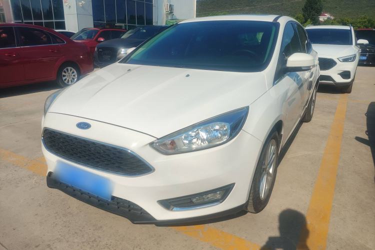 Used Ford Focus 2018 Hatchback Classic EcoBoost 180 Automatic Elite Model
