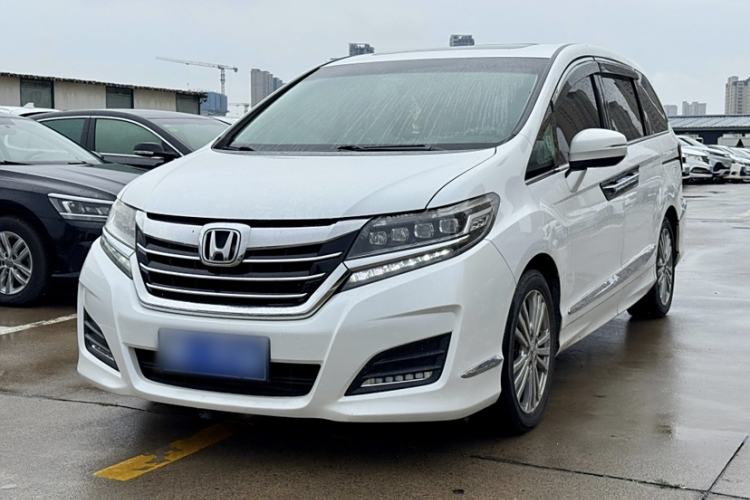 Used Honda Elysion 2016 2.4L Luxury Edition

