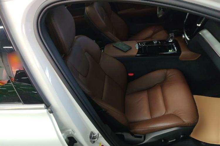 Used Volvo S60 New Energy 2022 T8 eDrive Hybrid All-Wheel Drive Smart Luxury Edition