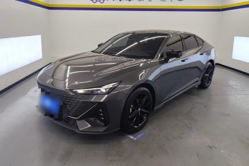 Used Changan UNI-V 2022 1.5T Prestige Version