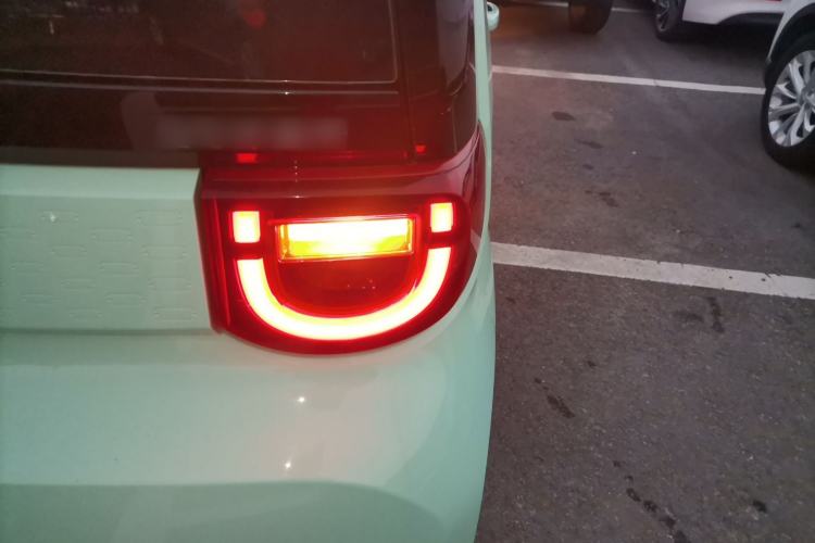 Used Chery QQ Ice Cream 2022 170km Sundae Phosphate Lithium-Ion